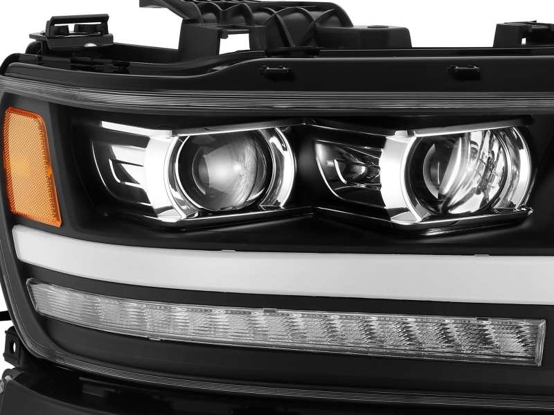 AlphaRex 19-20 Dodge Ram 1500 LUXX LED Proj Headlights Plnk Style Blac